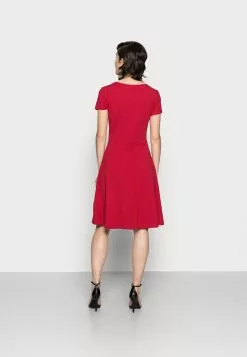Anna Field Jerseykleid - Red 10 Anna Field Jerseykleid - Red -Anna Field Geschäft 02803cd818b6412a9436e4937ab0635c