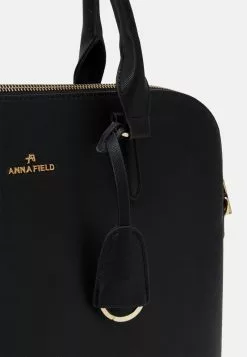 Anna Field Notebooktasche - Black 11 Anna Field Notebooktasche - Black -Anna Field Geschäft 325f27f931dd4ffa8af453833c9f0b6d