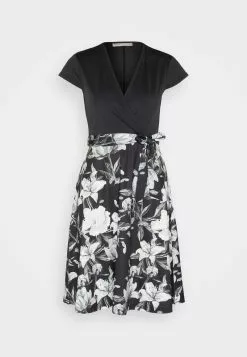 Anna Field Jerseykleid - Black/grey/white 12 Anna Field Jerseykleid - Black/grey/white -Anna Field Geschäft a37380efde334a7e86e554c8cedbeb39