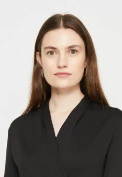 Anna Field Jerseykleid - Black/white 11 Anna Field Jerseykleid - Black/white -Anna Field Geschäft acc37d498b9b46f0b76c380eb80cceea