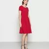 Anna Field Jerseykleid - Red 1 Anna Field Jerseykleid - Red -Anna Field Geschäft dd3543f3060242bb9973932ad739dd89