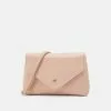 Anna Field Clutch - Light Pink 1 Anna Field Clutch - Light Pink -Anna Field Geschäft e44c4ef505bb4701bde0ccd4ec1948ae